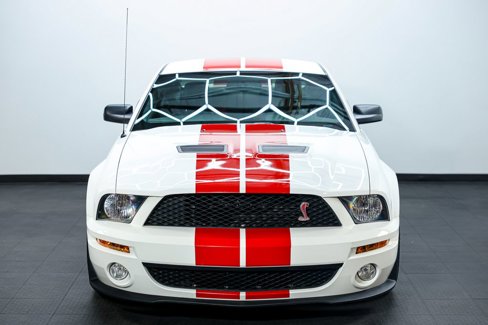 Used 2007 Ford Mustang Shelby GT500 image 2