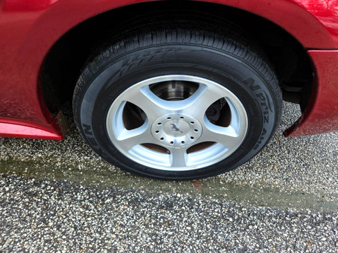 Used 2003 Ford Mustang Coupe image 28