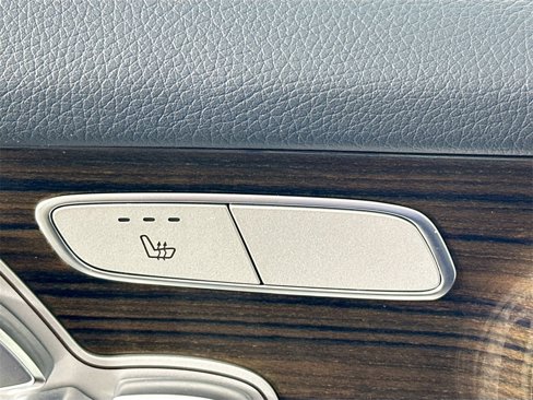 Certified 2022 Mercedes-Benz GLC 300 image 18