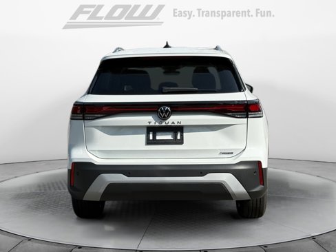 New 2025 Volkswagen Tiguan S image 6