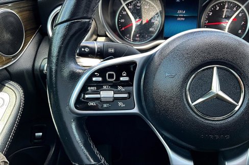 Used 2019 Mercedes-Benz C 300 Sedan image 25