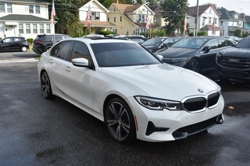 Used 2022 BMW 330i Sedan w/ Convenience Package image 4