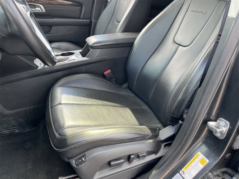 Used 2017 GMC Terrain Denali image 19