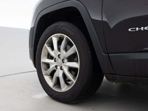 Used 2014 Jeep Cherokee Limited image 17