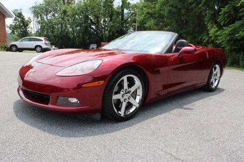 Used 2007 Chevrolet Corvette Convertible w/ Preferred Equipment Group image 8