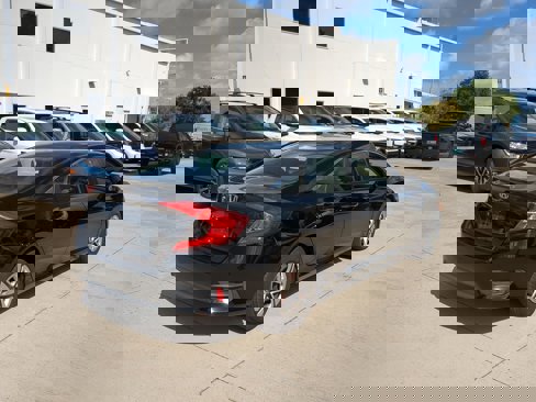 Used 2018 Honda Civic LX image 5