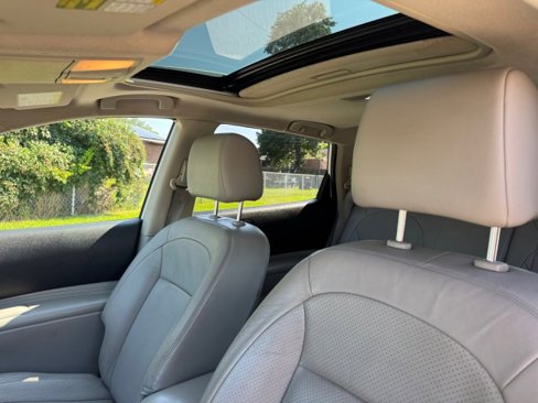 Used 2012 Nissan Rogue SL image 16