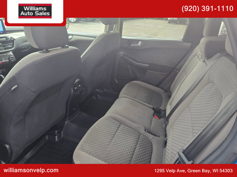Used 2020 Ford Escape SE image 13