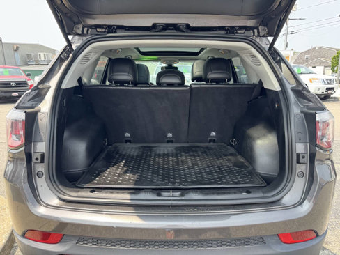 Used 2018 Jeep Compass Trailhawk w/ Leather Interior Group image 31