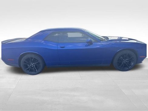Used 2018 Dodge Challenger SXT w/ Blacktop Package image 5