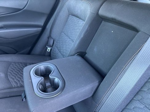Used 2021 Chevrolet Equinox LT image 18