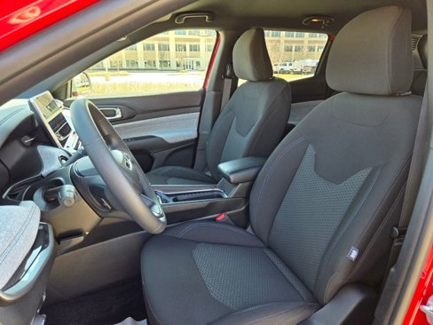 New 2023 Jeep Compass Sport image 15