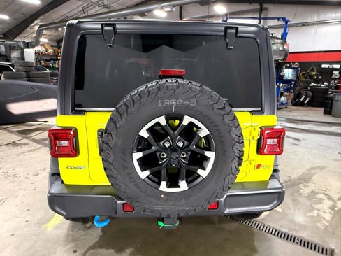 Used 2024 Jeep Wrangler Unlimited Rubicon 4xe image 6