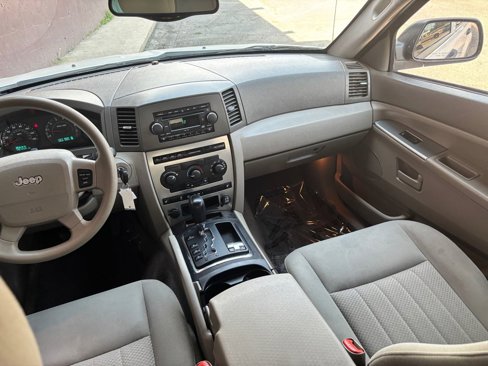 Used 2006 Jeep Grand Cherokee Laredo image 32