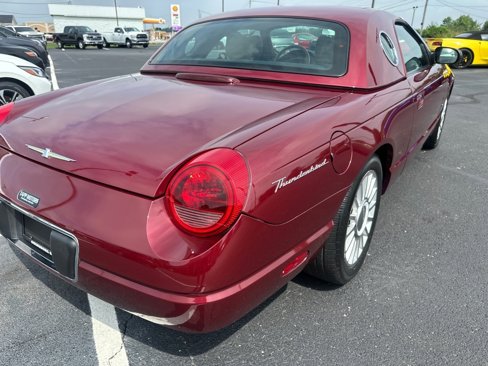 Used 2004 Ford Thunderbird Deluxe image 7