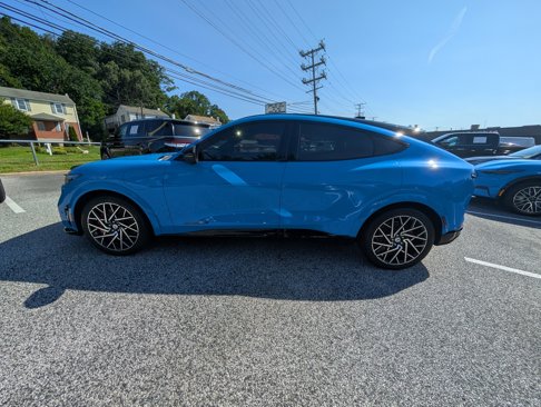Certified 2022 Ford Mustang Mach-E GT w/ GT Performance Edition image 5