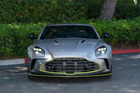 Used 2025 Aston Martin V8 Vantage Coupe image 5