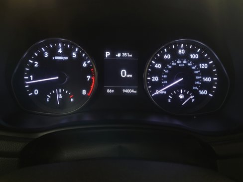 Used 2018 Hyundai Elantra GT image 23