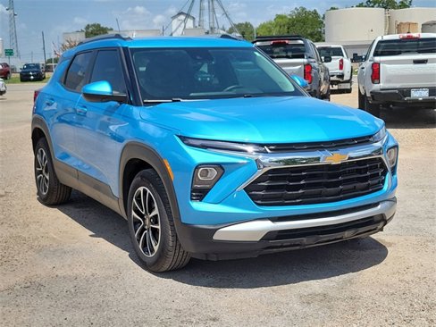 Certified 2025 Chevrolet TrailBlazer LT w/ Convenience Package image 35