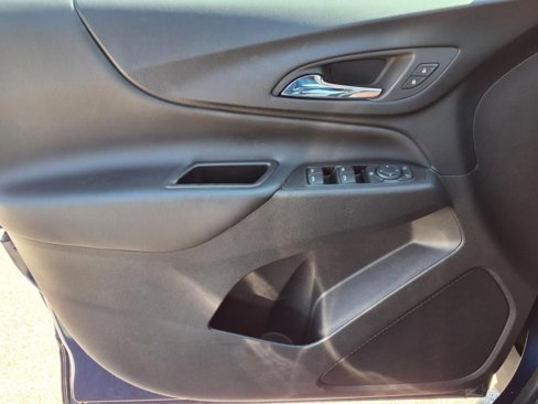 Used 2022 Chevrolet Equinox LT image 23