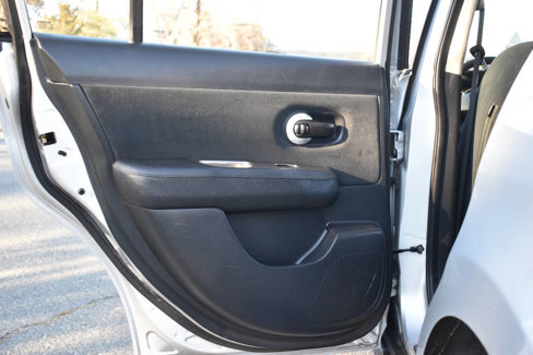 Used 2011 Nissan Versa 1.8 S w/ PWR Plus Pkg image 10