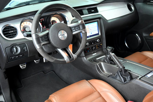Used 2010 Ford Mustang GT image 26