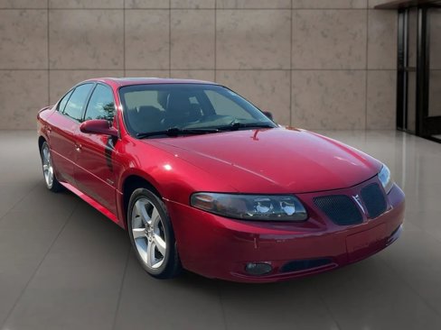 Used 2005 Pontiac Bonneville GXP image 13