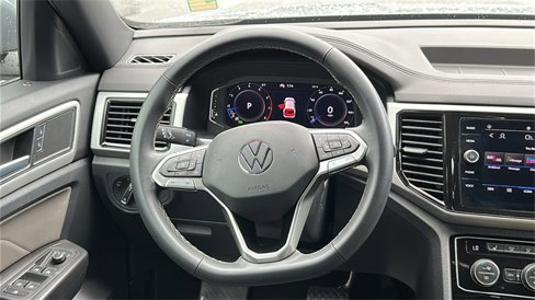 Used 2022 Volkswagen Atlas Cross Sport SE image 24