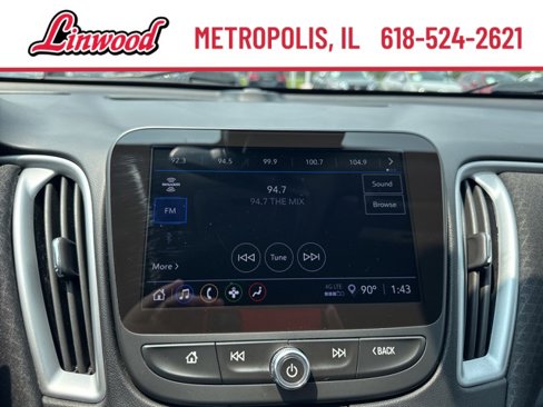 Used 2024 Chevrolet Malibu LT image 21
