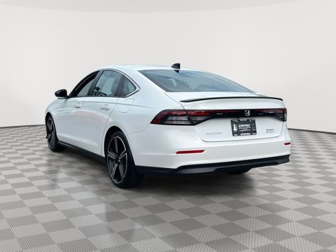 Used 2024 Honda Accord Sport image 5