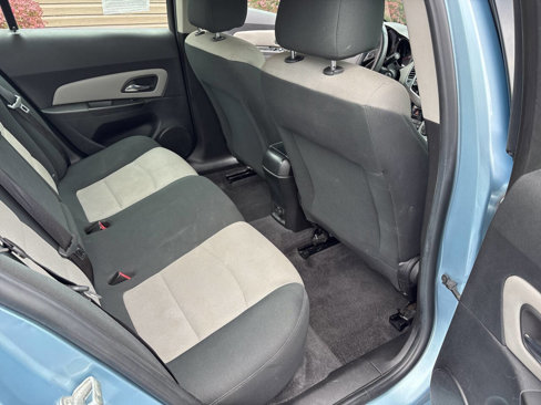 Used 2012 Chevrolet Cruze LS w/ Connectivity Package image 9