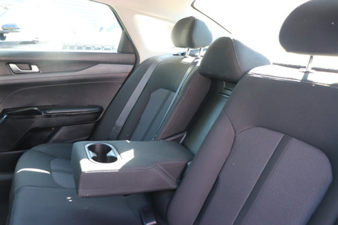 Used 2023 Kia K5 LXS image 22