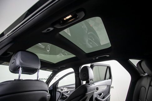 Used 2020 Mercedes-Benz GLC 300 4MATIC image 17
