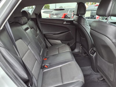 Used 2016 Hyundai Tucson Limited image 25