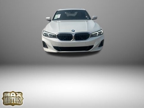 Used 2023 BMW 330i xDrive Sedan w/ Premium Package image 2