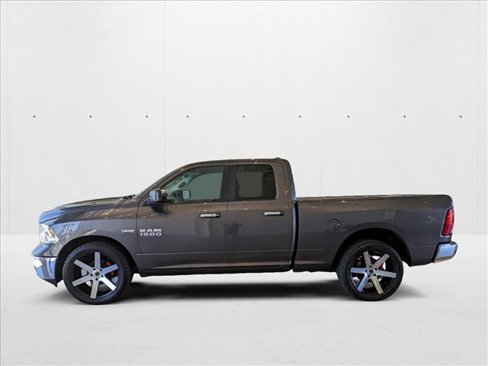 Used 2014 RAM 1500 Classic SLT image 9