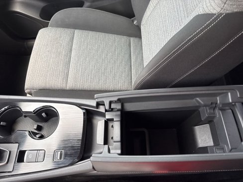 Used 2021 Nissan Rogue SV image 21
