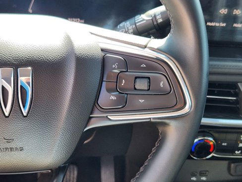 Used 2024 Buick Encore GX Sport Touring image 14
