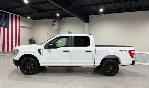 Used 2022 Ford F150 XL image 2