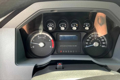 Used 2015 Ford F550 2WD Regular Cab Super Duty image 18