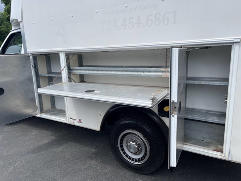 Used 2015 Ford E-350 and Econoline 350 Super Duty image 24