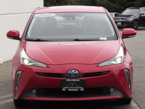 Used 2021 Toyota Prius XLE w/ Advanced Technology Package image 3