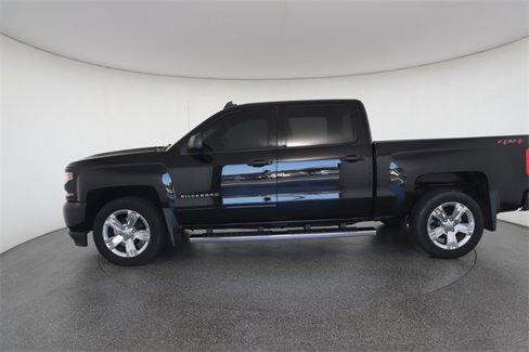 Used 2018 Chevrolet Silverado 1500 Custom image 7