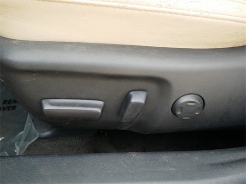 Used 2016 Toyota Avalon XLE Plus image 15