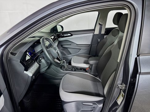 Certified 2024 Volkswagen Taos S image 12