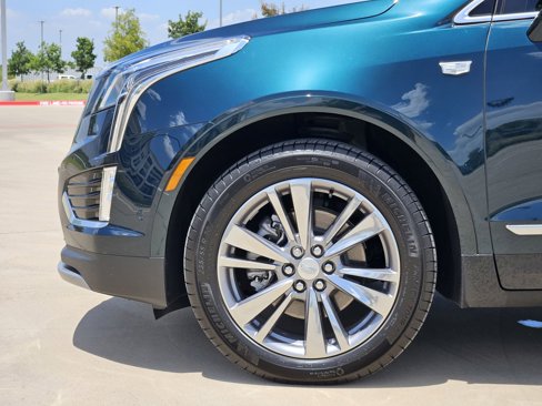 New 2025 Cadillac XT5 Premium Luxury w/ Technology Package image 11