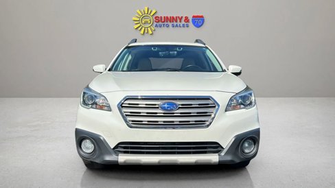 Used 2017 Subaru Outback 2.5i Limited image 2