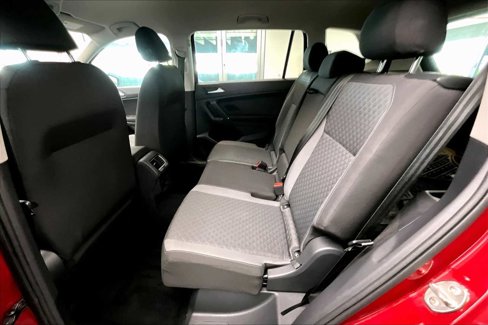 Used 2018 Volkswagen Tiguan S image 19