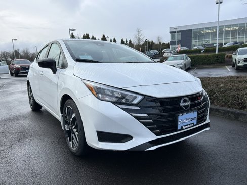 New 2025 Nissan Versa SR w/ Trunk Package image 1