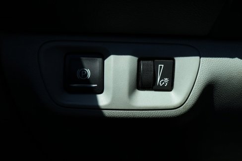Used 2019 GMC Acadia SLE w/ Driver Alert Package I image 18